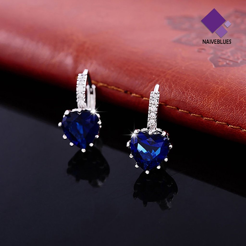 Anting Berlian Imitasi Bentuk Hati Bahan Alloy Untuk Pesta