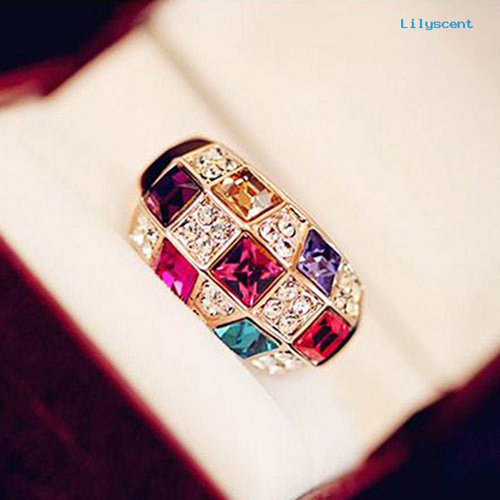 Ls Cincin Wanita Bahan Alloy Warna Gold Hias Berlian Imitasi Untuk Pesta Cocktail