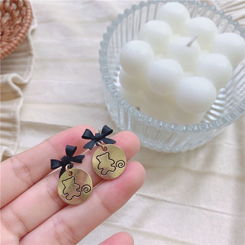 A Korea baru elegan retro online influencer beruang lucu telinga manis bow biskuit all-match anting-