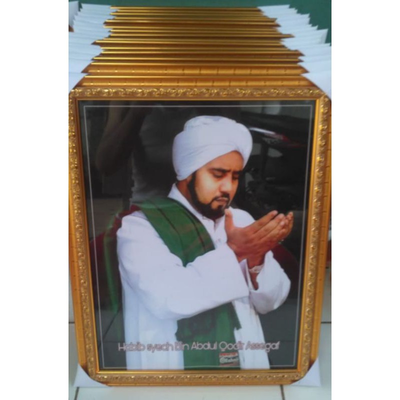 Bingkai Foto Habib Syech Bin Abdul Qodir Assegaf UK 30x40