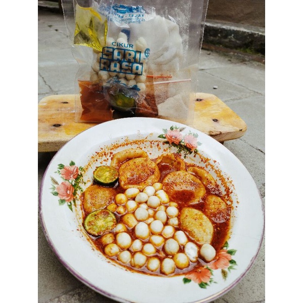 

Cipeng Kuah Seuhah jajanan kekinian khas garut
