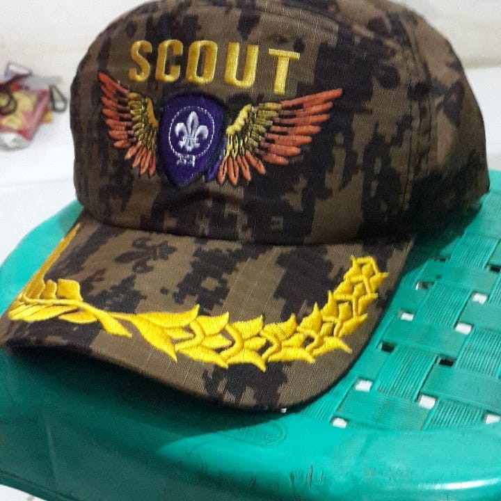 TOPI LORENG PRAMUKA