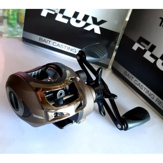 Reel BC Tornado Flux ( 10+1 BB ) / reel casting tornado / reel casting bait