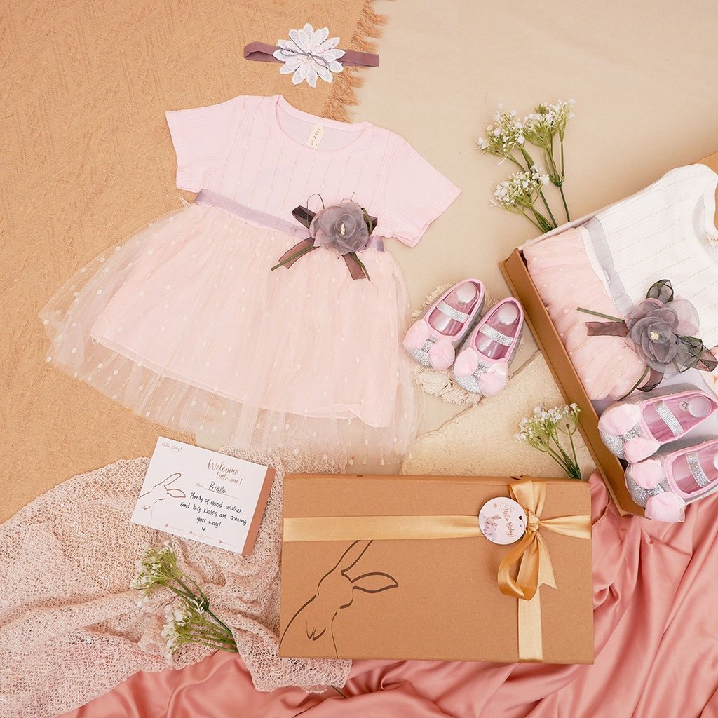 LIO035 Girls Baby Hampers 0-12 months/ Hampers bayi newborn/ Kado bayi/ baby girl gift set-Caitlyn Pink