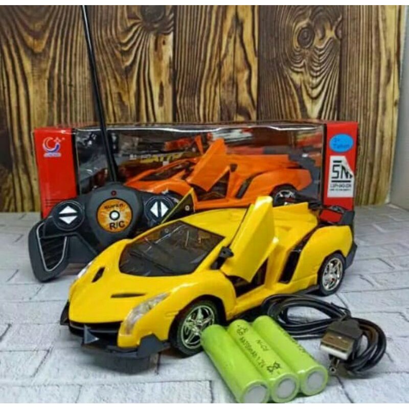 Mobil Remot Control buka pintu charger