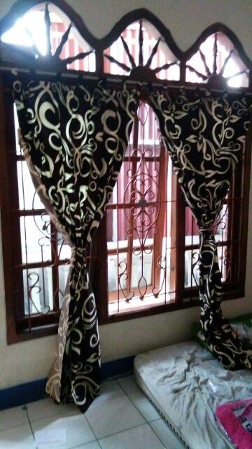 Gorden/korden/gordyn Motif Pintu Dan Jendela