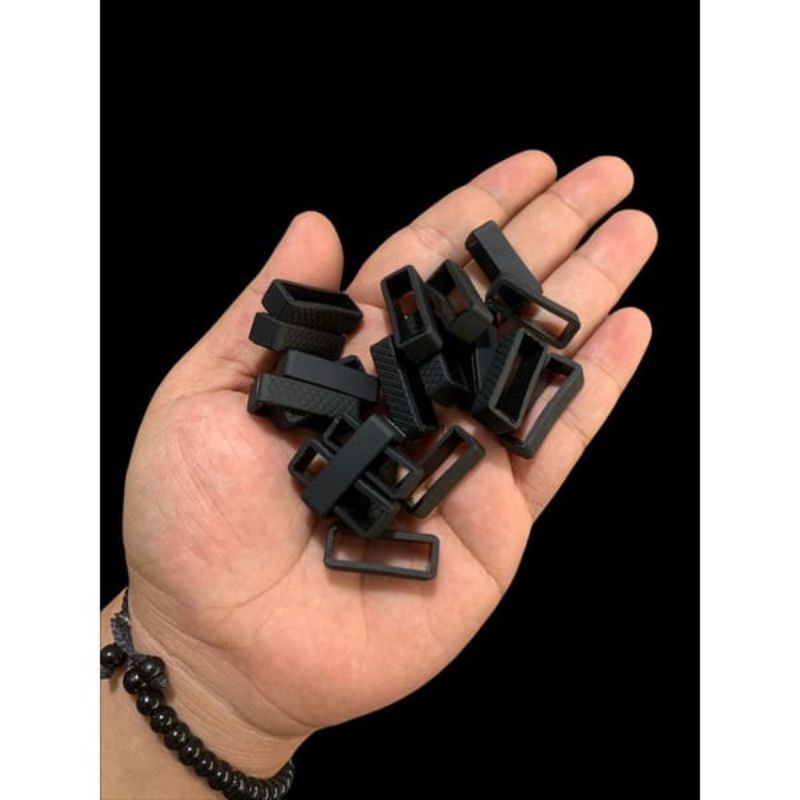 Ring loop jam tangan karet hitam