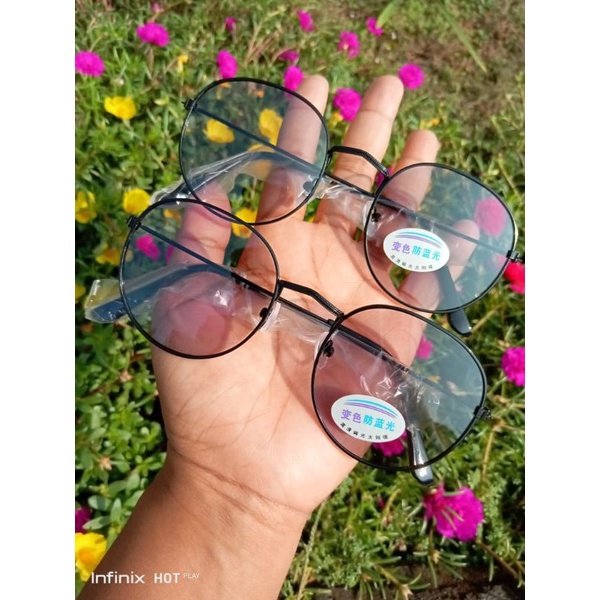 Kacamata Photocromic Bulat