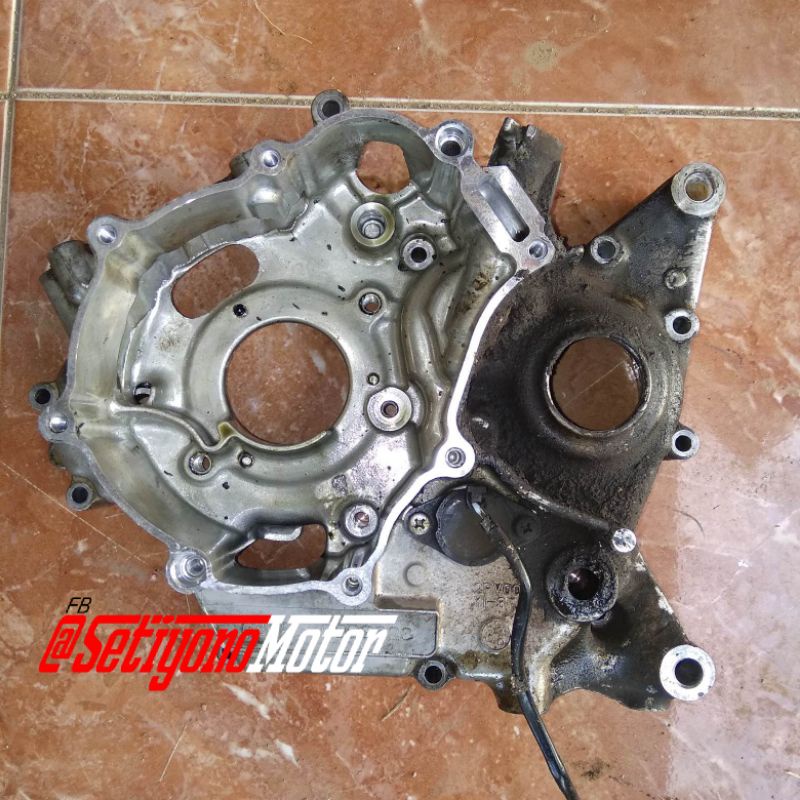 Crankcase Kanan Kiri MX King Blok Mesin Tengah MX King Kalter Mx King