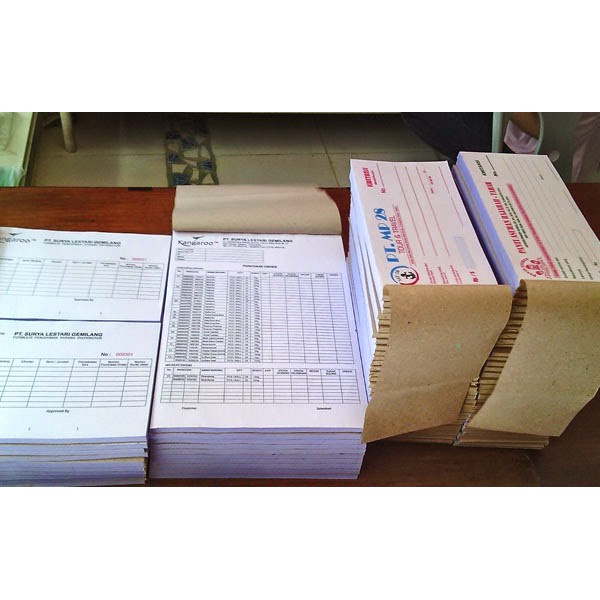 

nota toko satu warna 2ply porporasi murah ukuran 1/4 folio.design gratis isi 100 lembar /1buku. harga/1 rim (1 rim = 40 buku)