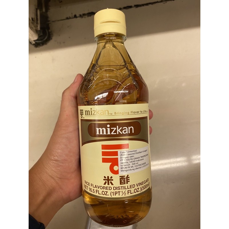 

Mizkan rice flavoured distilled water (cuka fermentasi) 500 gr