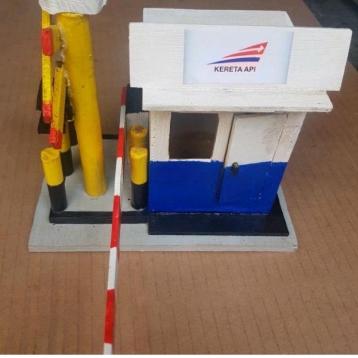 Paling Disukai.. Palang pintu kereta api - mainan miniatur palang pintu kereta api