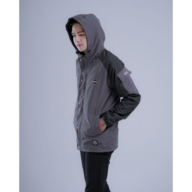 JAKET PARASUT OUTDOOR WATERPROOF-BEST SELLER