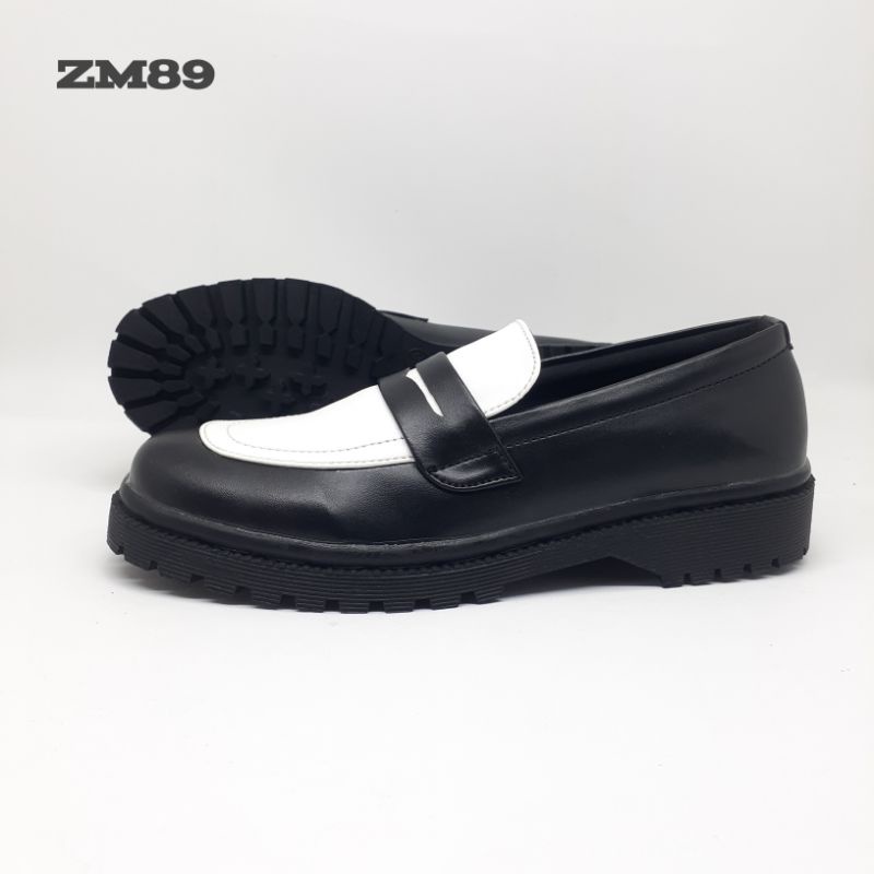 Sepatu Slip-on loafers cewe//Sepatu slipon loafers wanita