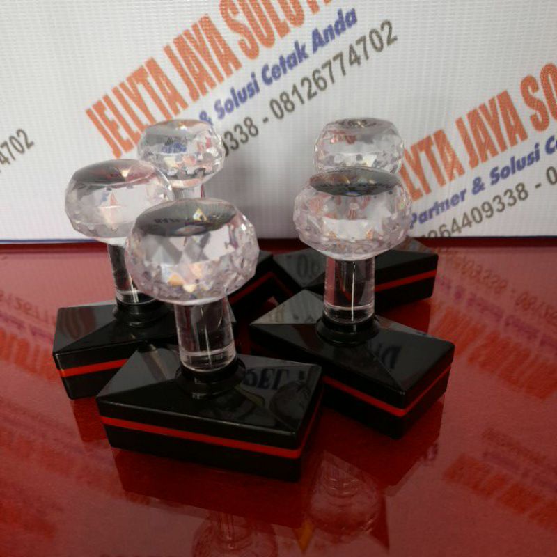 

GAGANG STEMPEL AKRILIK INCLUD KARET 2050 2255