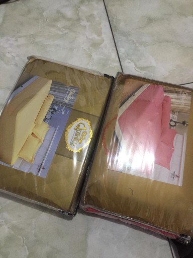 Sprei Vallery Quincy Polos 160 X 200 Grey, Brown, Maroon