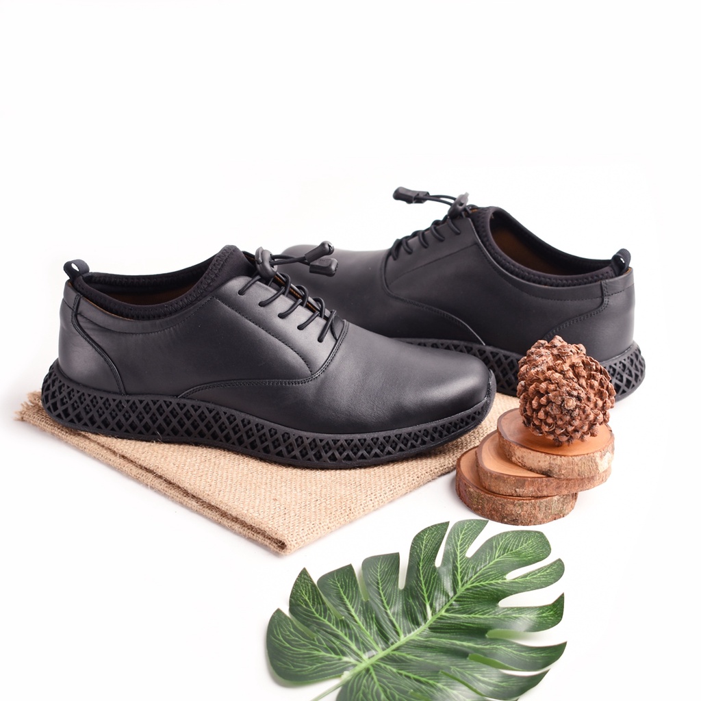 GEIST LEATHER BLACK ORIGINAL x VOLVE PROJECT Sepatu Kulit Sapi Asli Full Hitam Pria Semi Formal Pantofel Tali Kerja Kantor Dinas Resmi Guru Kantoran Pesta Undangan Kondangan Nikah Wisuda Kuliah Casual Derby Oxford Genuine Leather Footwear Keren Terbaru