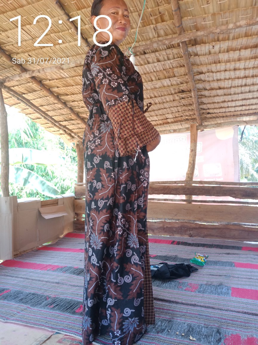 Maura Couple - Sania Ruffle Batik Couple Ori Ndoro Jowi Dnt Garansi Termurah Shopee - Pinguin Gurita