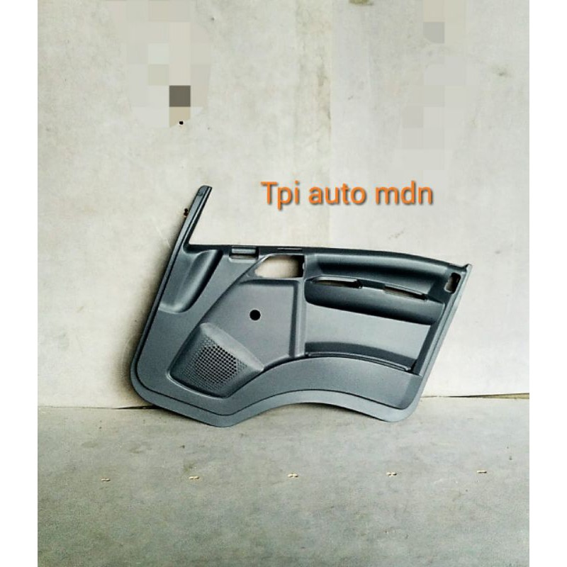 Kain pintu dalam mobil truck Isuzu giga Fvz 285 kanan
