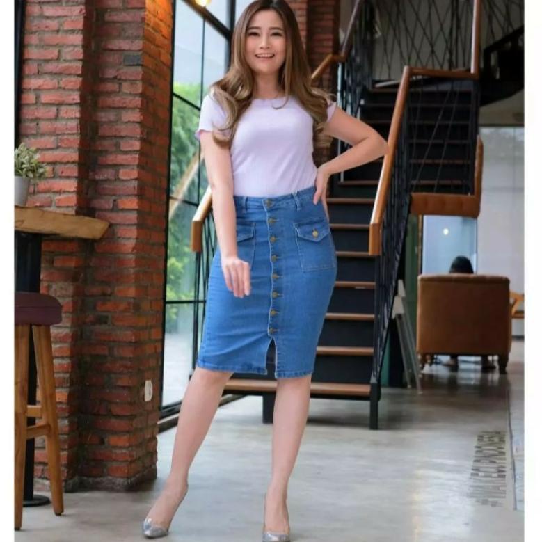 [KODE PRODUK DVBCK3440] Rok pendek Levis jeans STRETCH kancing 8 // rok jeans kancing depan import r