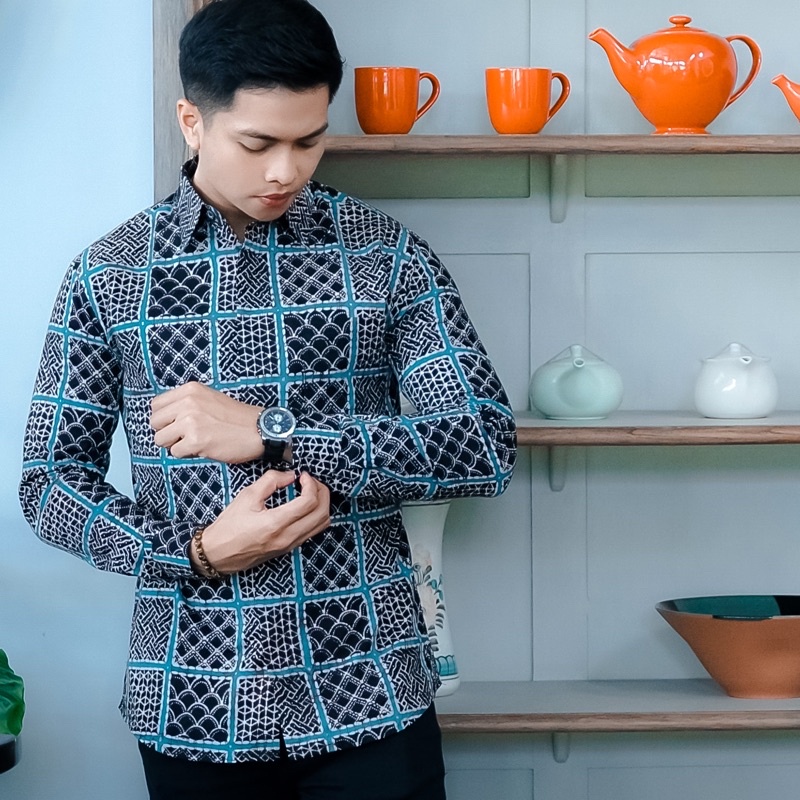 batik pria lengan panjang slim fit full furing