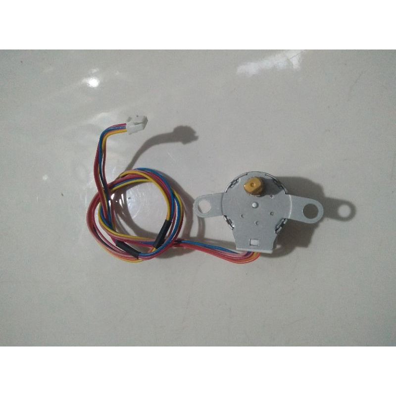 Motor swing ac daikin thailand 20BYJ46 soket kecil