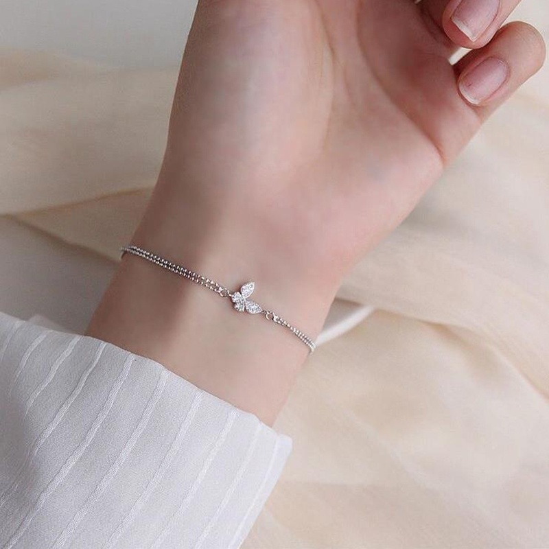 Gelang Rantai Desain Kupu-Kupu Aksen Zircon Bahan Silver S925 Anti Alergi Untuk Wanita