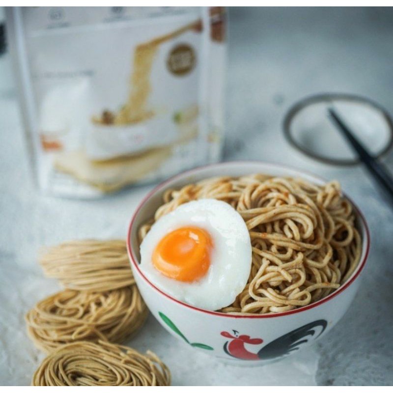 

Mie keto instan Rasa Ayam Bawang // kuah//Keto Friendly // DEBM