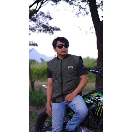 Revor GT Jaket Motor Waterproof Multifungsi Rompi