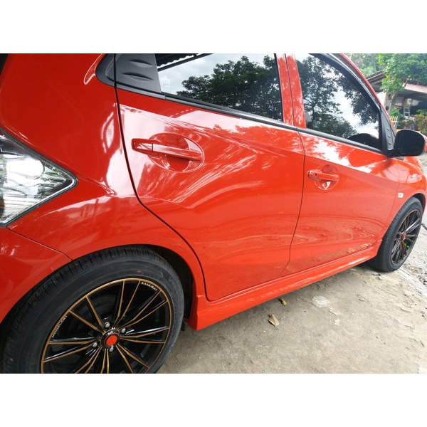 Side skirt honda Brio model RS