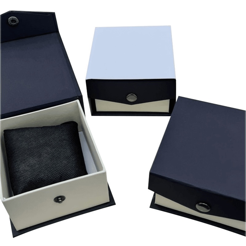 

TAMBAHAN BOX KANCING BIASA BOX JAM TANGAN