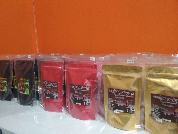 Standing Pouch Super Aluminium Foil 250 Gram 13x20 Cm Kemasan Kpack Isi 50