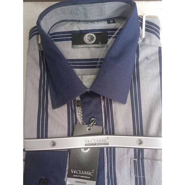 kemeja tangan panjang merk v4 classic.