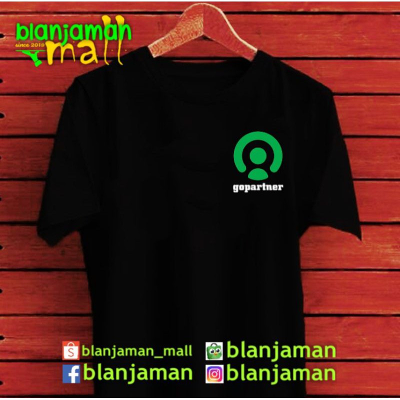 Kaos Distro - Unik Muslim Custom Anime Kata-Kata ojol - Logo Gojek Gopartner grab- Cotton Combed 30s