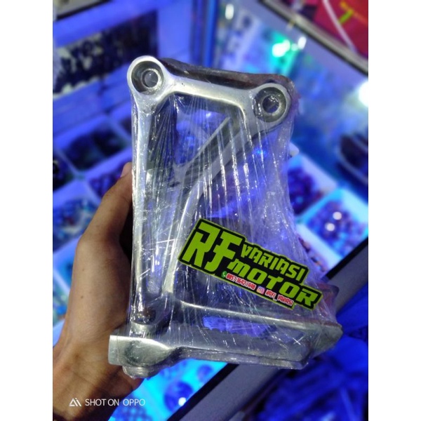 postep belakang cbr650 footstep belakang cbr650 repro