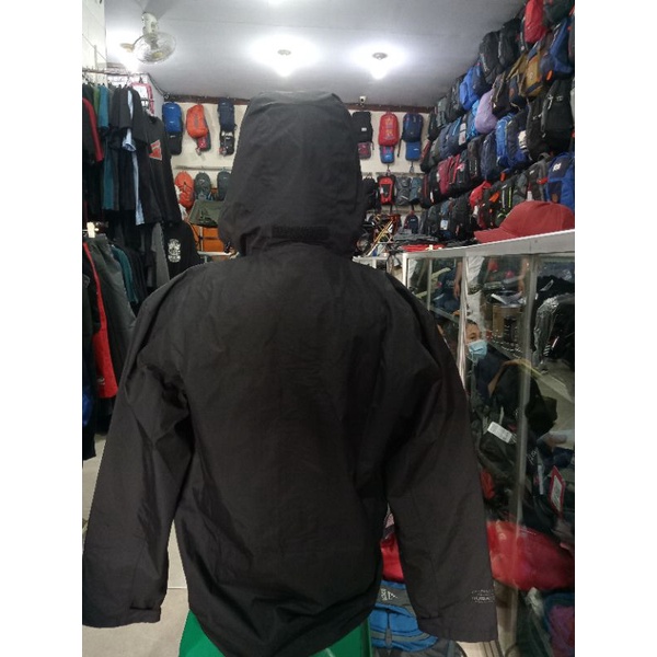 JAKET CONSINA CHAMPERS