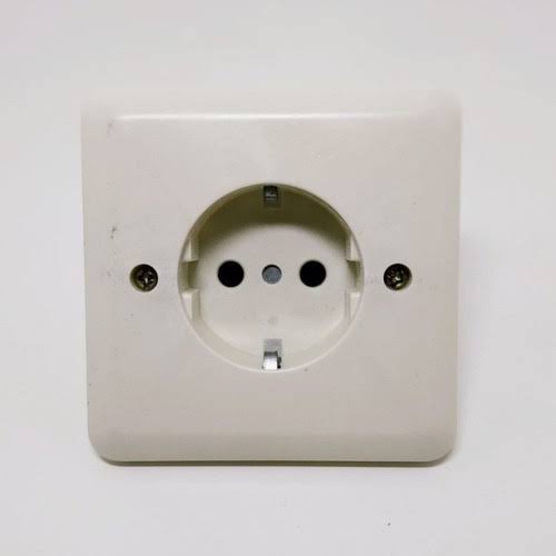 Stop kontak tanam MEIKO IEC60884