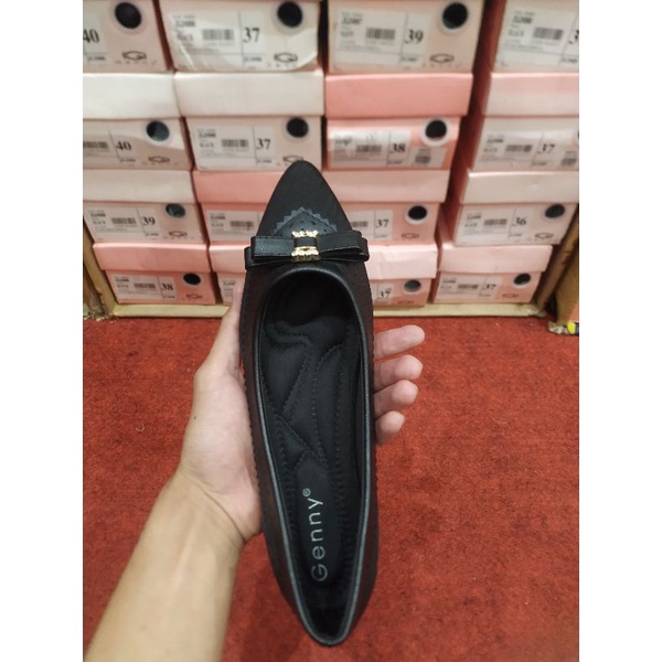 sepatu murah brand matahari