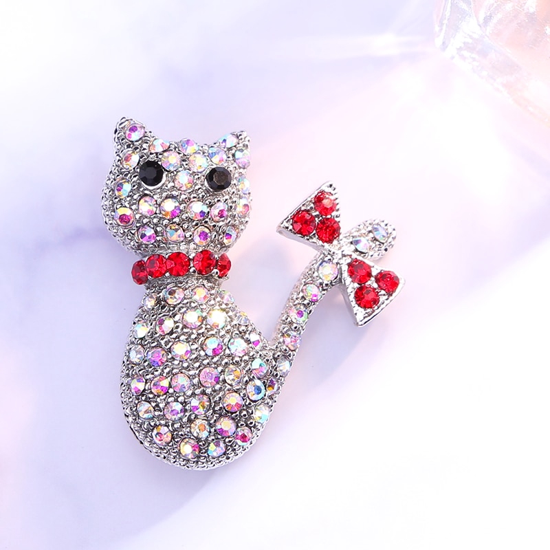 Bros Pin Enamel Bentuk Kucing Aksen Kristal Warna Hijau Untuk Wanita
