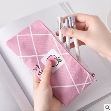 

ATM.Medan Pensil Case Pinky Motif Buah Peach