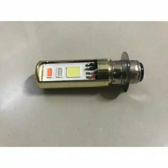 Lampu LED utama motor