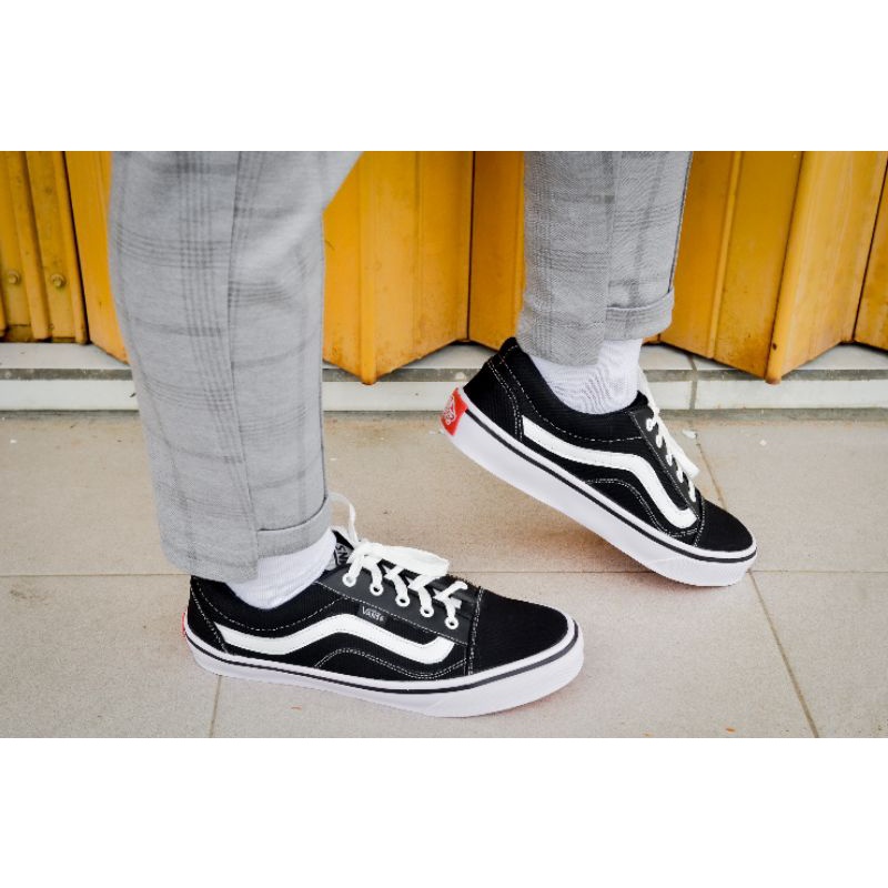 Termurah Sepatu Casual  Vans_Oldskol Premium