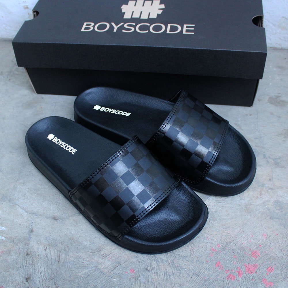 Sandal Slip On Pria Distro Terbaru Boyscode Catur Checkerboard Hitam / Sandal Slop / Sandal Slide Pria