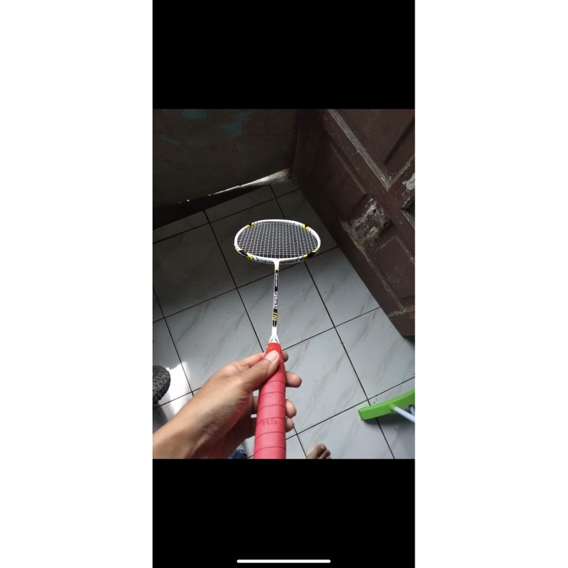 Raket Badminton Flypower Tornado 770 like new 1x pakai senar BG66 Brilliant