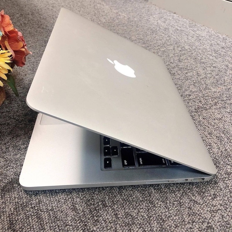 Macbook Pro Retina 2015 intel Core i7 Ram 16Gb SSD 256Gb CTO MULUS