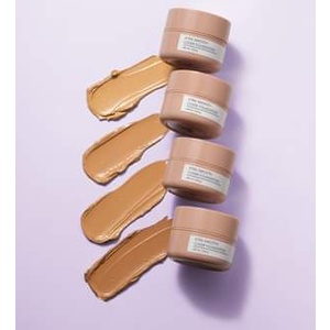 La Tulipe Xtra Smooth Cover Foundation