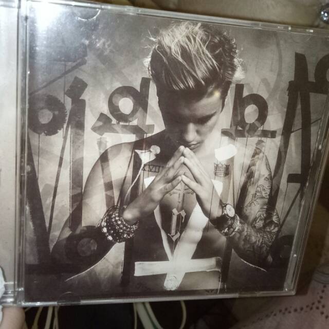 (baca desc) Album Purpose Justin Bieber second