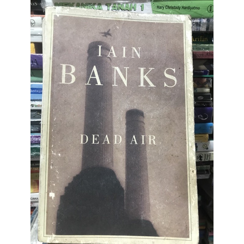 IAIN BANKS DEAD AIR