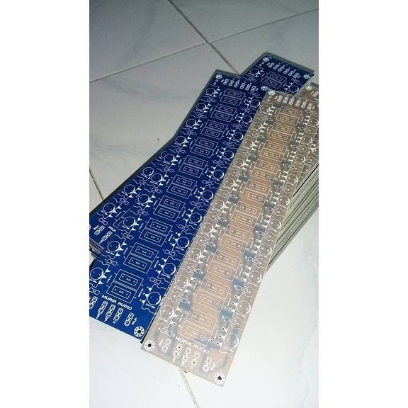 PCB TRANSISTOR FINAL TOSHIBA