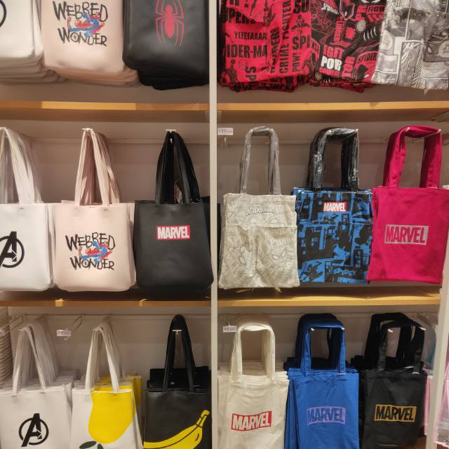 Totebag Marvel Miniso Totebag Marvel X Miniso tas tote Miniso X Marvel